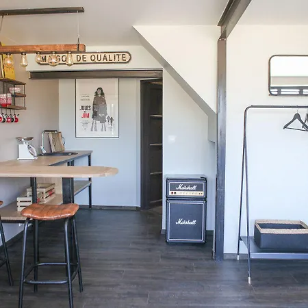 Le Manoir Des Chevaux Dorés Maison d'hôtes Le Neubourg