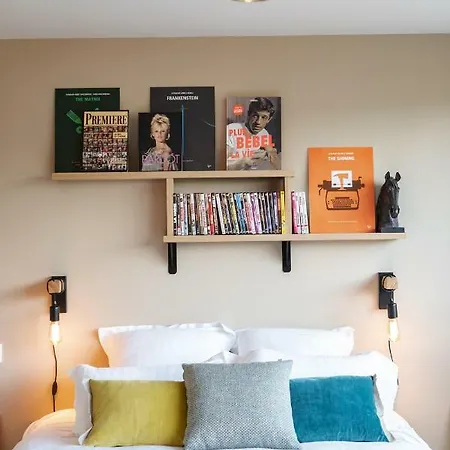 Le Manoir Des Chevaux Dores Pensionat 3*