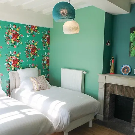 Le Manoir Des Chevaux Dores 3* Le Neubourg