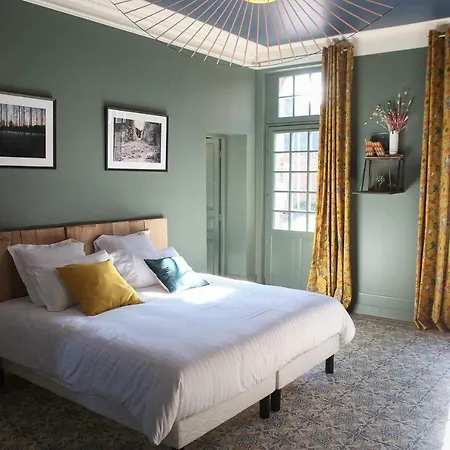 Le Manoir Des Chevaux Dores Pensjonat Le Neubourg