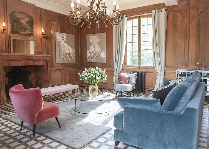 Le Manoir Des Chevaux Dorés Maison d'hôtes 3*