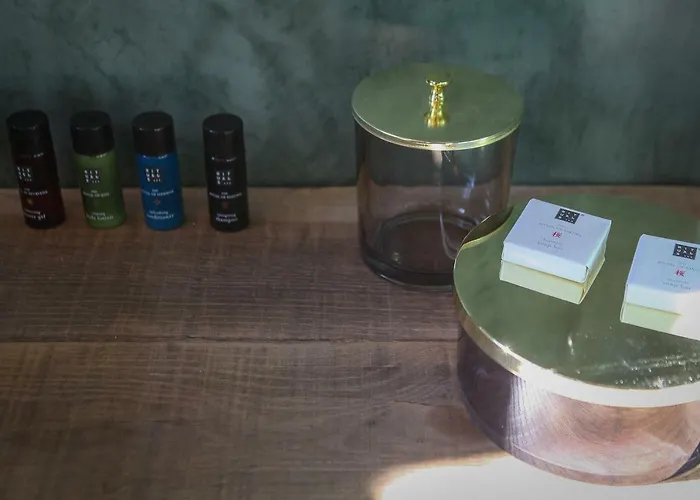 Le Manoir Des Chevaux Dorés 3*