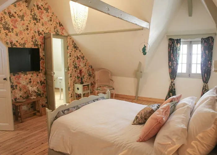 Le Manoir Des Chevaux Dores Guest house 3*