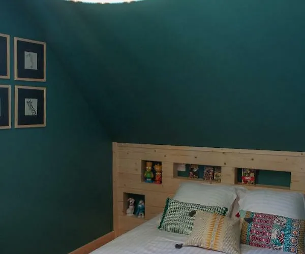 Le Manoir Des Chevaux Dorés Maison d'hôtes 3*